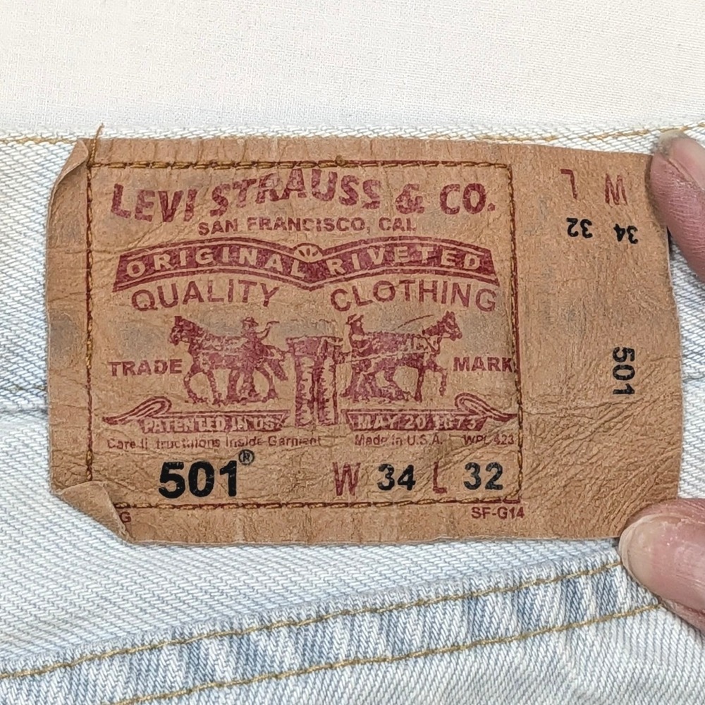 Levi's 501 Vintage Light Wash Straight Leg Button Fly Denim Jeans 34x32